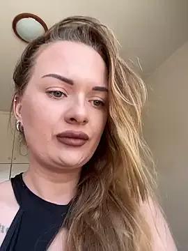 ElenaRebelle from StripChat