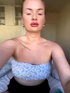 ElenaRebelle from StripChat is Freechat