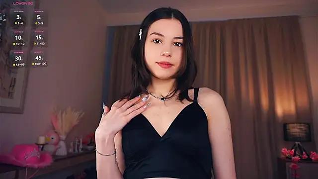 EleneBrach from StripChat