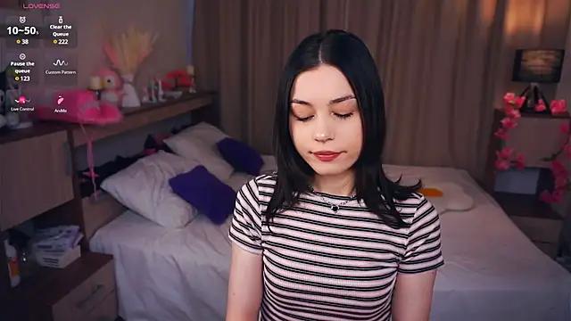 EleneBrach from StripChat