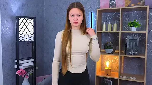 ElenoreReth from StripChat is Freechat