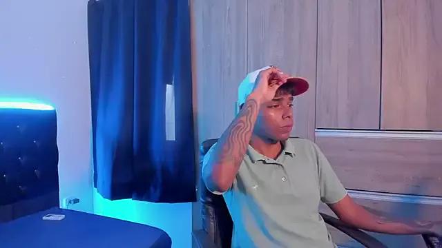 elias_ford from StripChat is Freechat