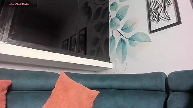 Elii_cartter from StripChat