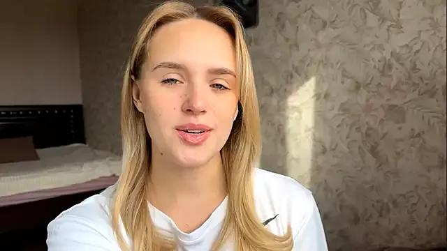 ElisabetLorney from StripChat is Freechat