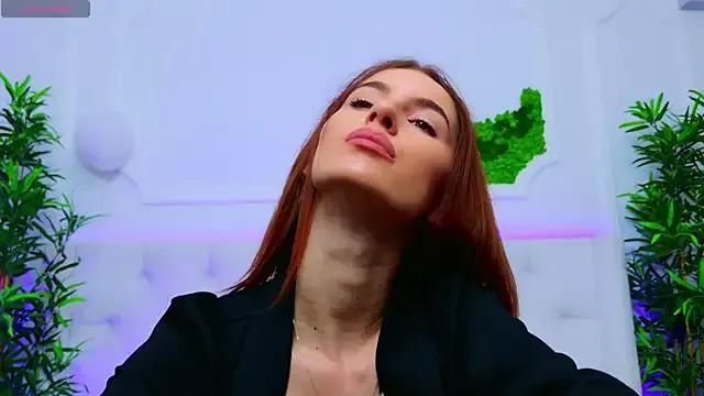 Explore our live girls sluts from our Custom and Multi clubs and checkout exclusive access to highly interactive content, such as shape, hair, titties, pussy type and many more.