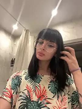 ElisBrawnX from StripChat is Freechat