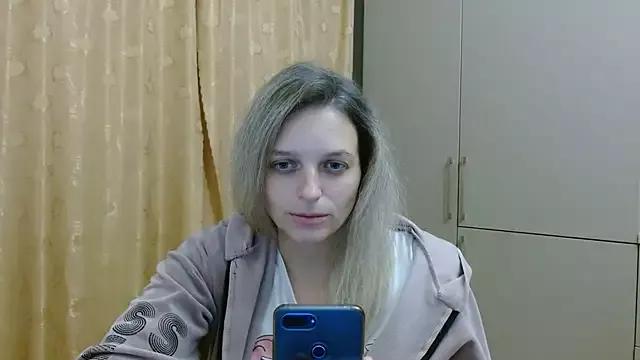 Explore our live girls sluts from our Custom and Multi clubs and checkout exclusive access to highly interactive content, such as shape, hair, titties, pussy type and many more.