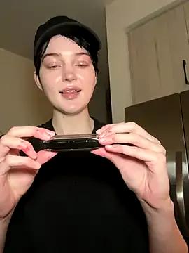 Ella-Blue from StripChat is Freechat