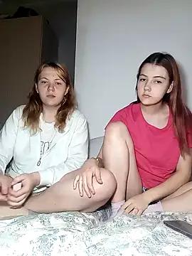 ella_grays from StripChat