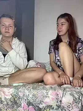 ella_grays from StripChat