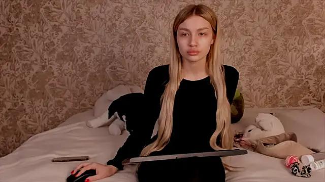 Ella_Milla from StripChat