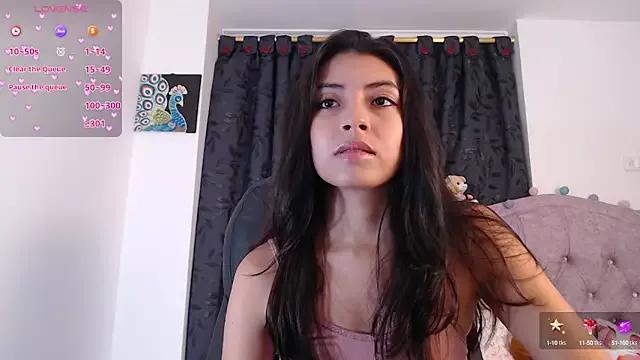 ellajonz from StripChat