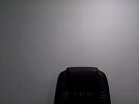 EllaLove2277 from StripChat