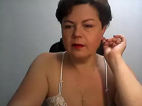 EllaLove2277 from StripChat