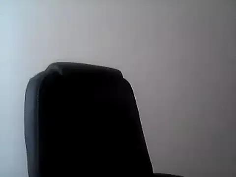 EllaLove2277 from StripChat