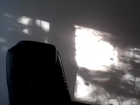 EllaLove2277 from StripChat