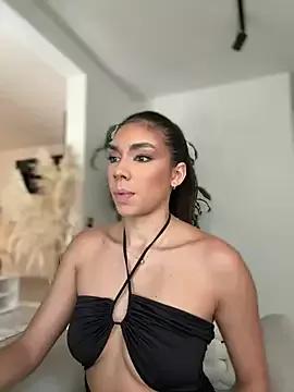 EllaSanz_ from StripChat