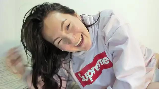 Elle_Lee_ from StripChat