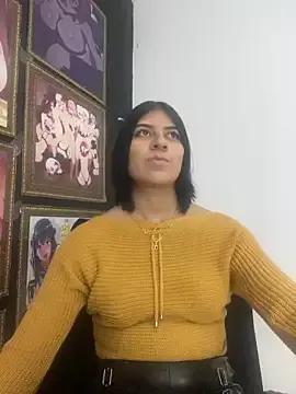 Explore our live girls sluts from our Custom and Multi clubs and checkout exclusive access to highly interactive content, such as shape, hair, titties, pussy type and many more.