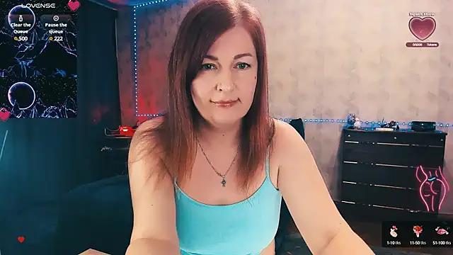 Ellen_Busty from StripChat