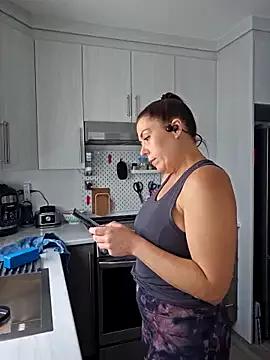 Ellie-L-Elizabeth from StripChat