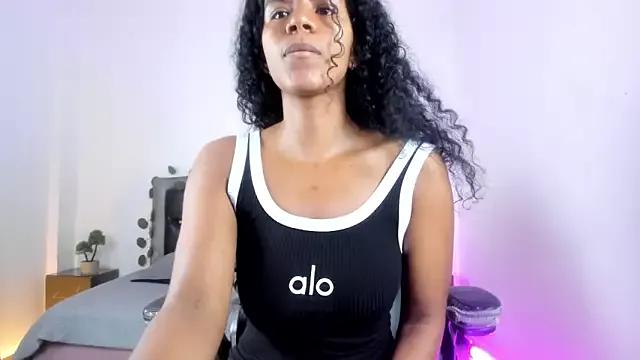 Ellie_Alves from StripChat