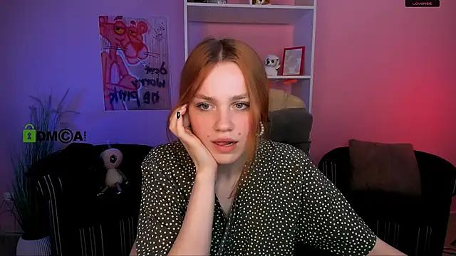 ellie_fire1 from StripChat
