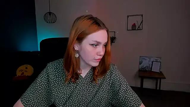 ellie_fire1 from StripChat