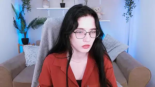 Ellie_Magic from StripChat