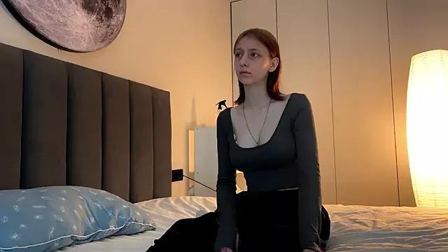 Explore our live girls sluts from our Custom and Multi clubs and checkout exclusive access to highly interactive content, such as shape, hair, titties, pussy type and many more.
