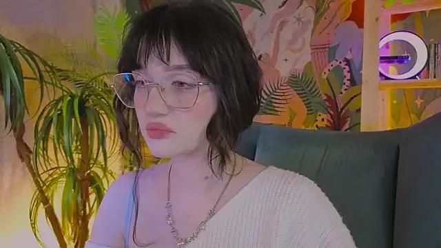 ELLIEJAY from StripChat is Freechat
