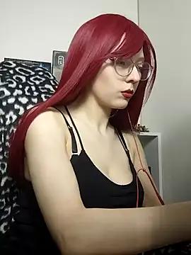 ElliMoor from StripChat