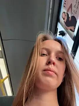 ElliRose from StripChat