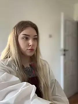 elliss_ from StripChat is Freechat