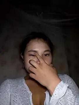 EllyBaby20 from StripChat