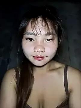 EllyBaby20 from StripChat