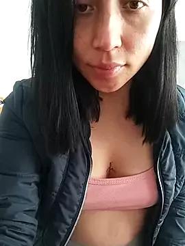 Elowyn webcams show profile image 