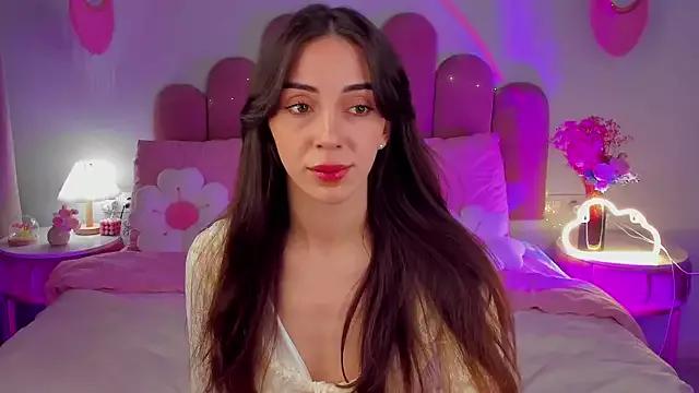 Explore our live girls sluts from our Custom and Multi clubs and checkout exclusive access to highly interactive content, such as shape, hair, titties, pussy type and many more.