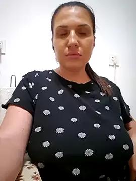 ElsMarya from StripChat is Freechat