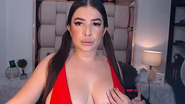 emarosse1 from StripChat is Freechat