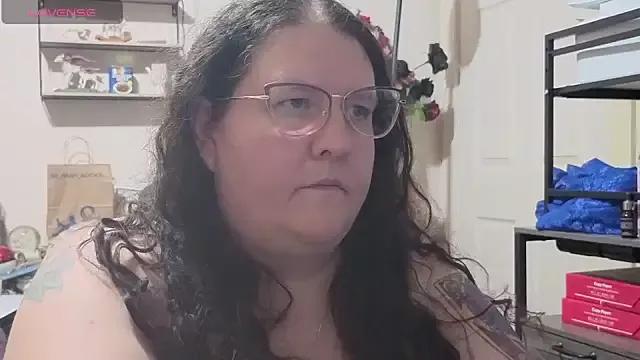emberlynnix from StripChat is Freechat