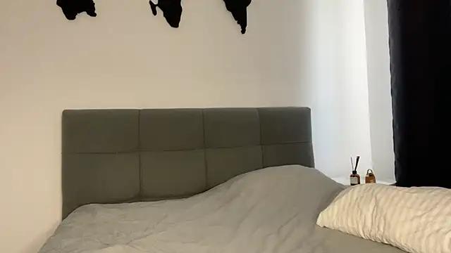 Embersweetbunny from StripChat