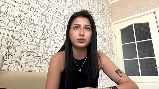 EmelyCIonts webcams show profile image 