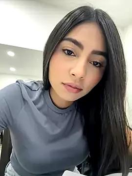 EmelyParker from StripChat
