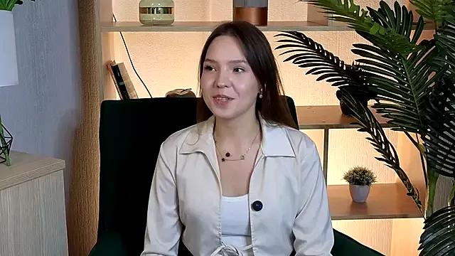 EmelySwickheimer from StripChat is Freechat