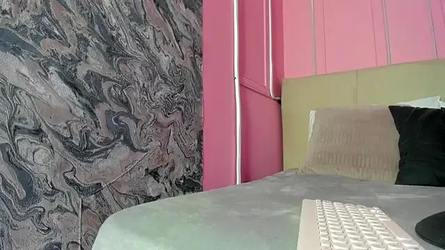 Emelyy_Carter from StripChat