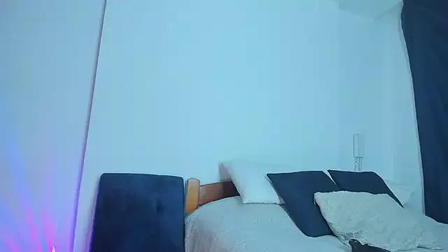 emiily15__ from StripChat