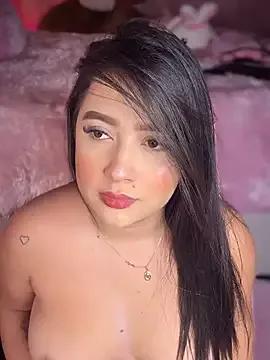 Emiily_Moore1 from StripChat is Freechat