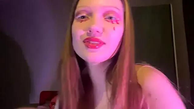 Explore our live girls sluts from our Custom and Multi clubs and checkout exclusive access to highly interactive content, such as shape, hair, titties, pussy type and many more.