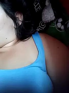 EMILEYA_31 from StripChat is Freechat